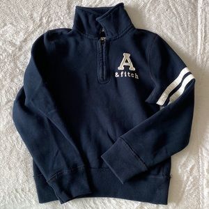 Abercrombie Kids pullover zip up. Size S